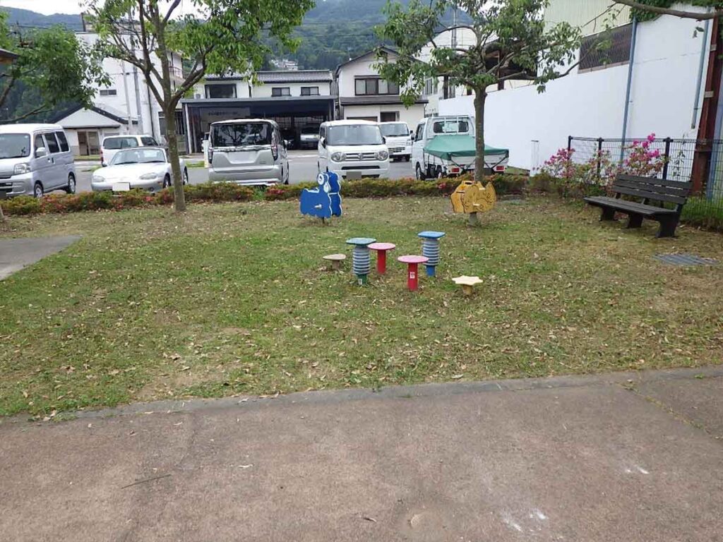 新町旬彩広場
